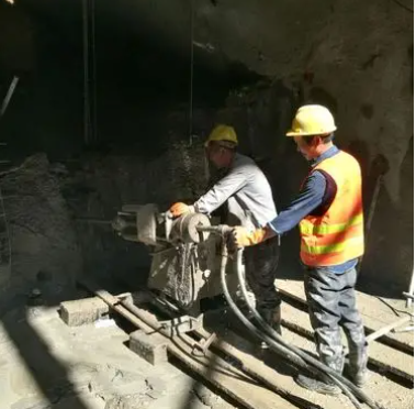 库车水下抗分散灌浆料特点 水下不分散注浆料介绍